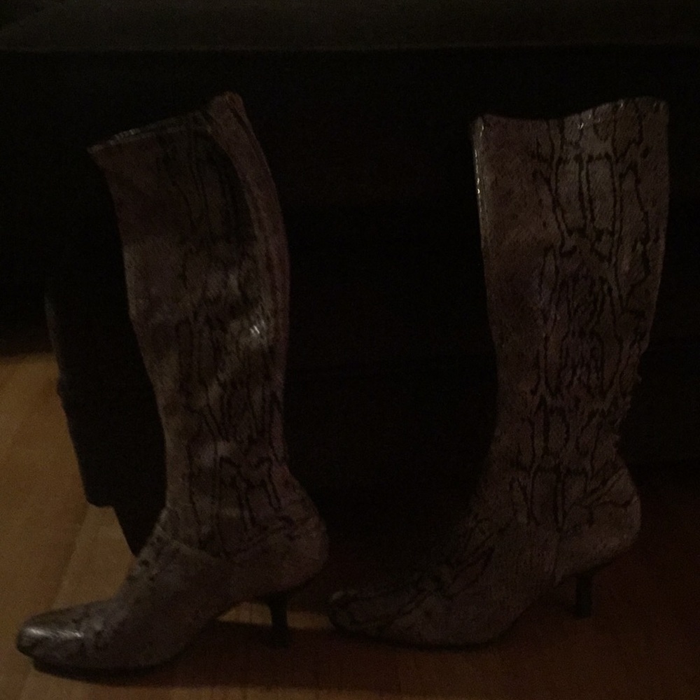 Victoria Secret boots
